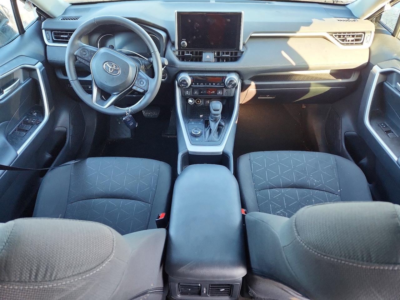2024 Toyota Rav4 VIN 4T3RWRFV1RU116412 photo 8