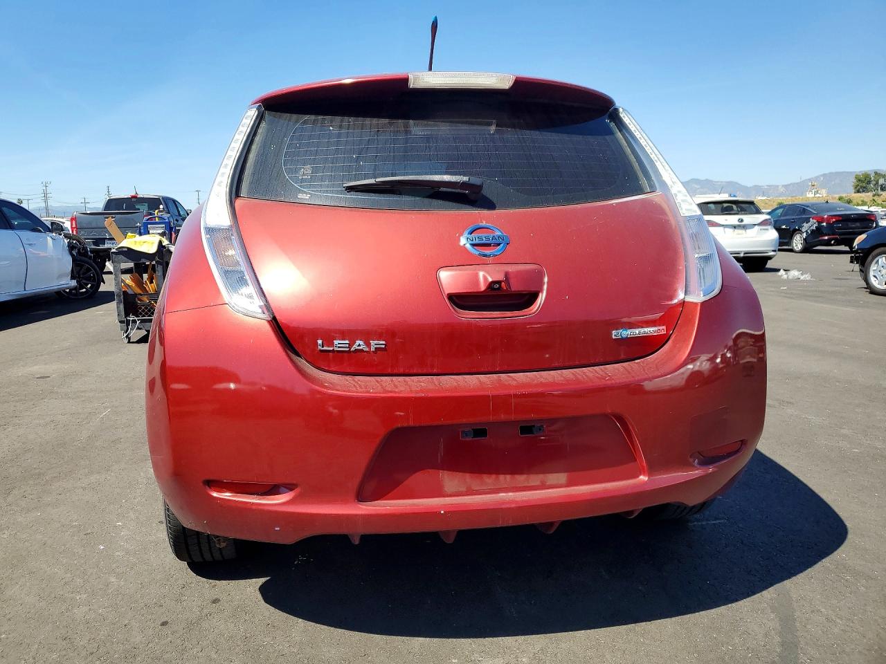2011 Nissan Leaf VIN JN1AZ0CP9BT003440 photo 6