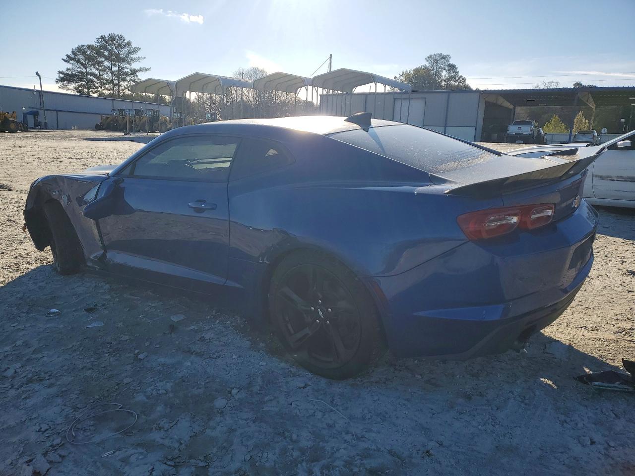2019 Chevrolet Camaro VIN 1G1FB1RX1K0141777 photo 2