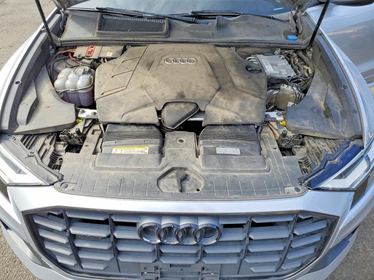 2019 Audi Q8 VIN WA1AVAF11KD017312 photo 11