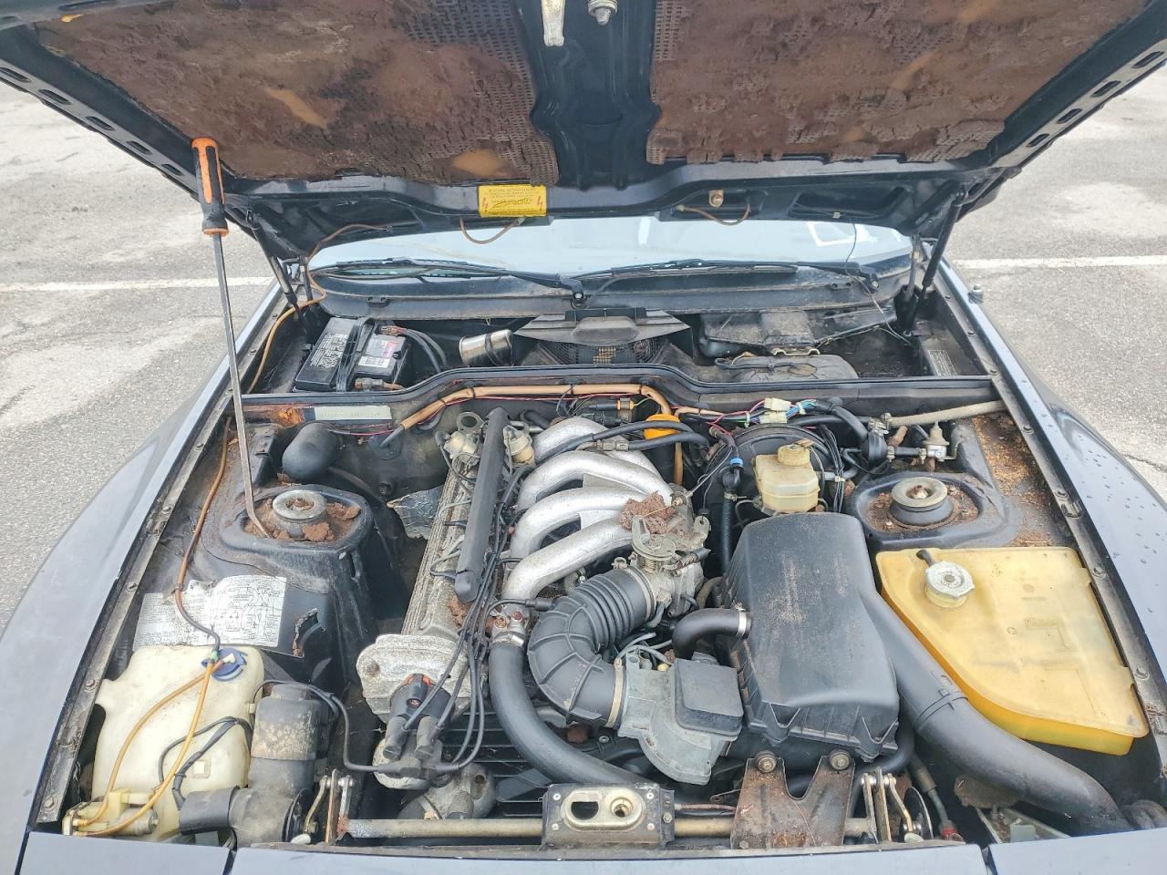 1983 Porsche 944 VIN WP0AA0946DN462336 photo 11