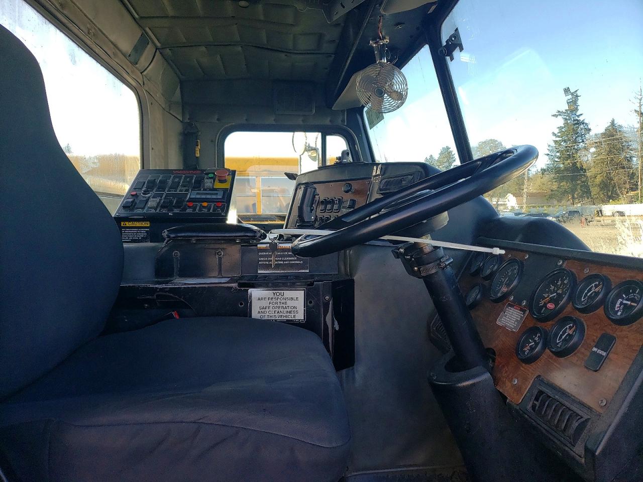 2009 PETERBILT All other VIN 3BPZL50X39F719301 photo 5