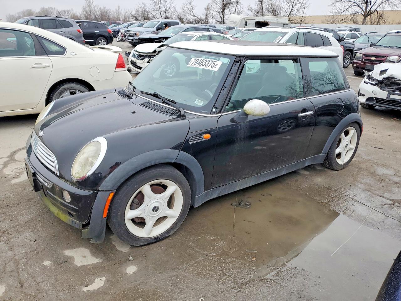 2003 Mini Cooper VIN WMWRC33403TC39761 photo 1