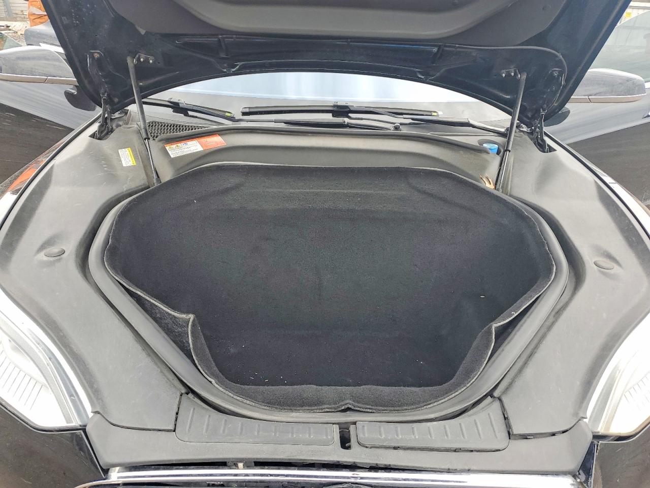 2015 Tesla Model s VIN 5YJSA1E43FF118352 photo 11