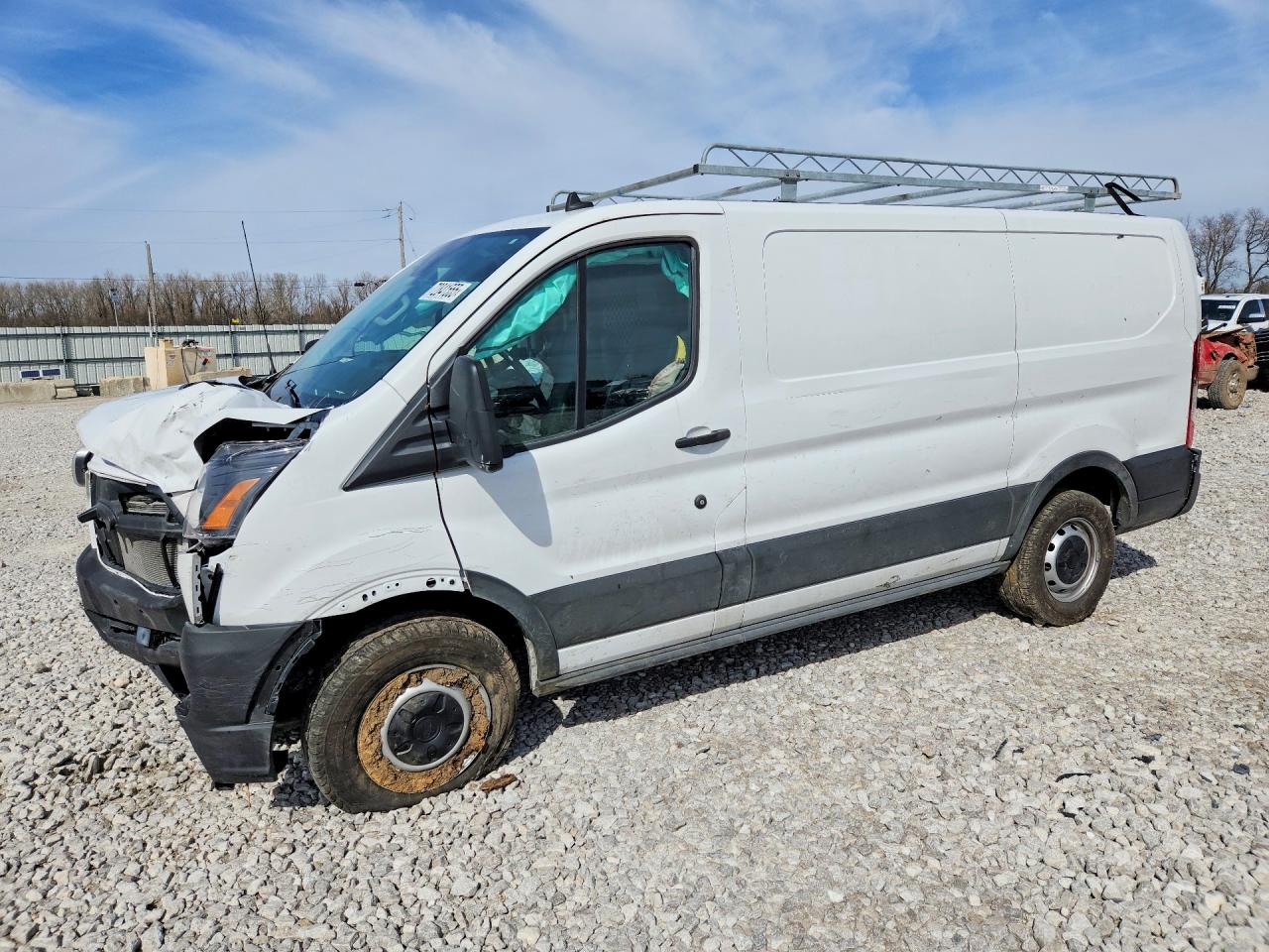2025 Ford Transit VIN 1FTBR1Y86SKA45675 photo 1