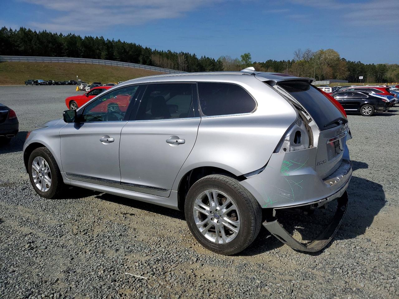 2014 Volvo Xc60 VIN YV4952DL9E2517735 photo 2