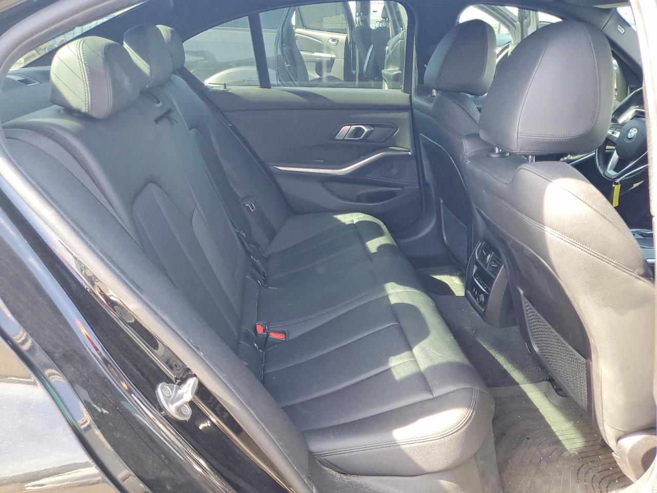 2020 BMW 3 series VIN 3MW5R7J03L8B04394 photo 10