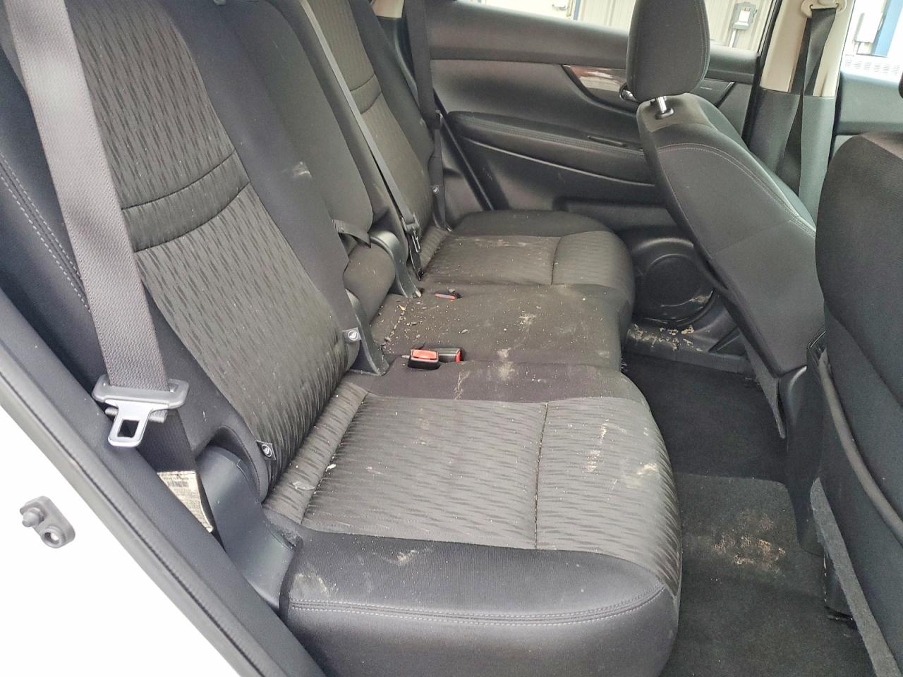 2017 Nissan Rogue VIN 5N1AT2MV9HC775268 photo 11