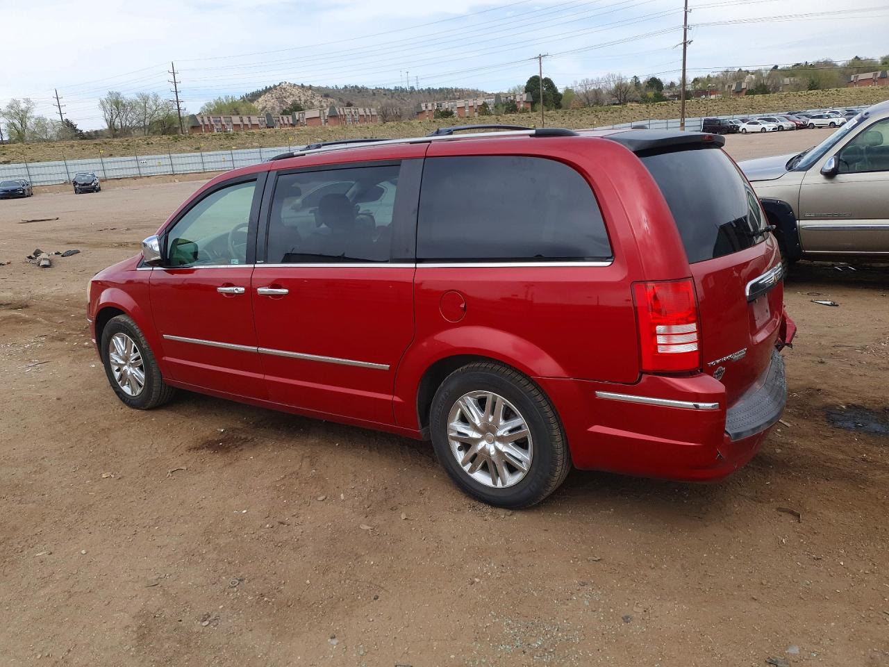 2008 Chrysler Minivan VIN 2A8HR64XX8R689218 photo 2