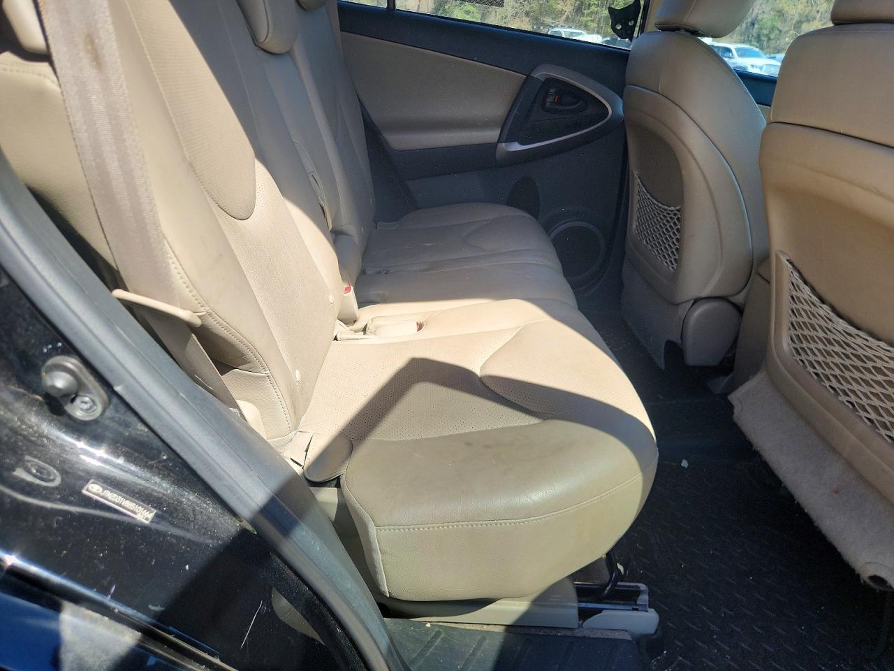 2008 Toyota Rav4 VIN JTMZD31V885101664 photo 11