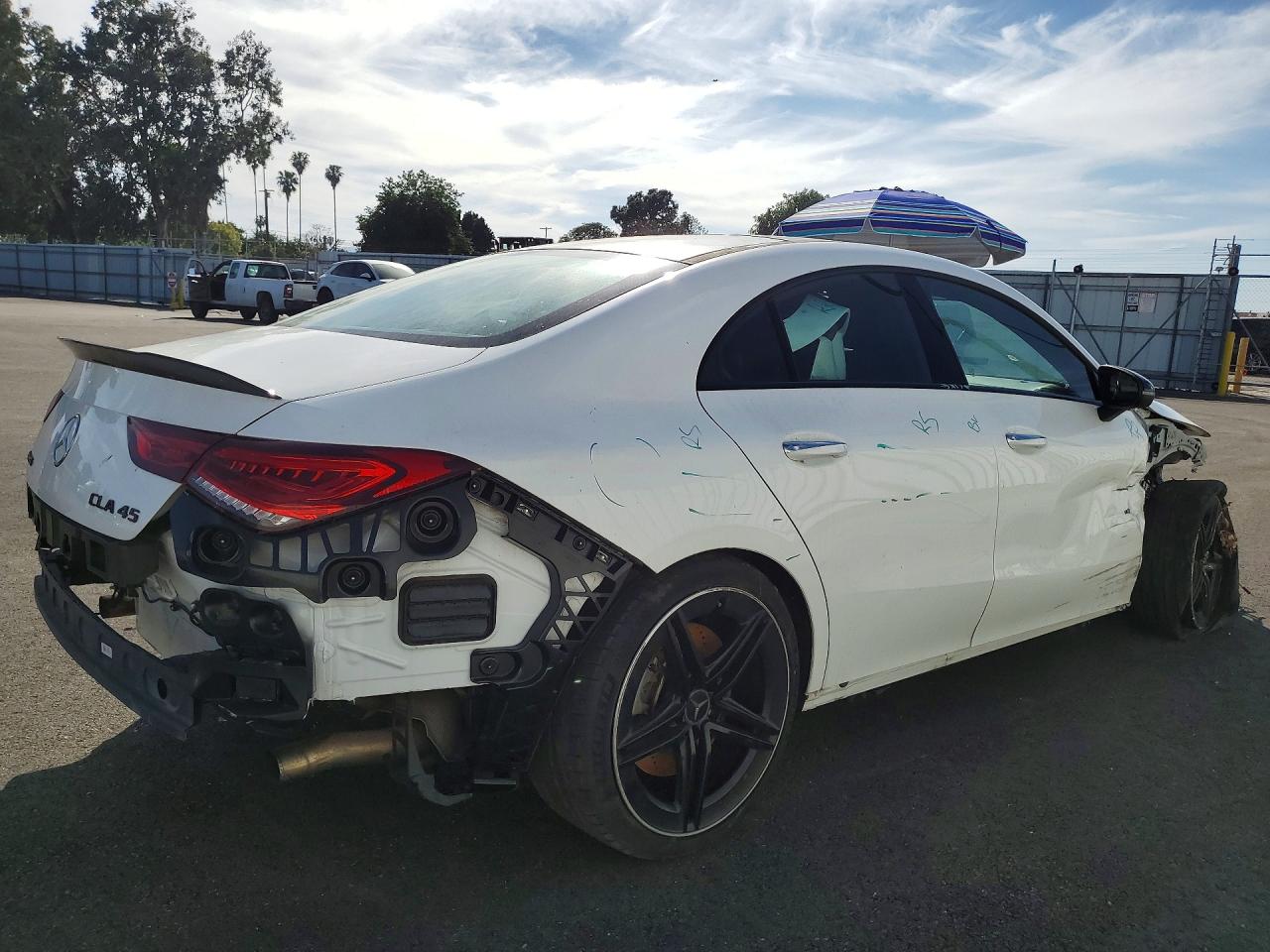 2022 Mercedes-Benz Cla-class VIN W1K5J5DB3NN267399 photo 3