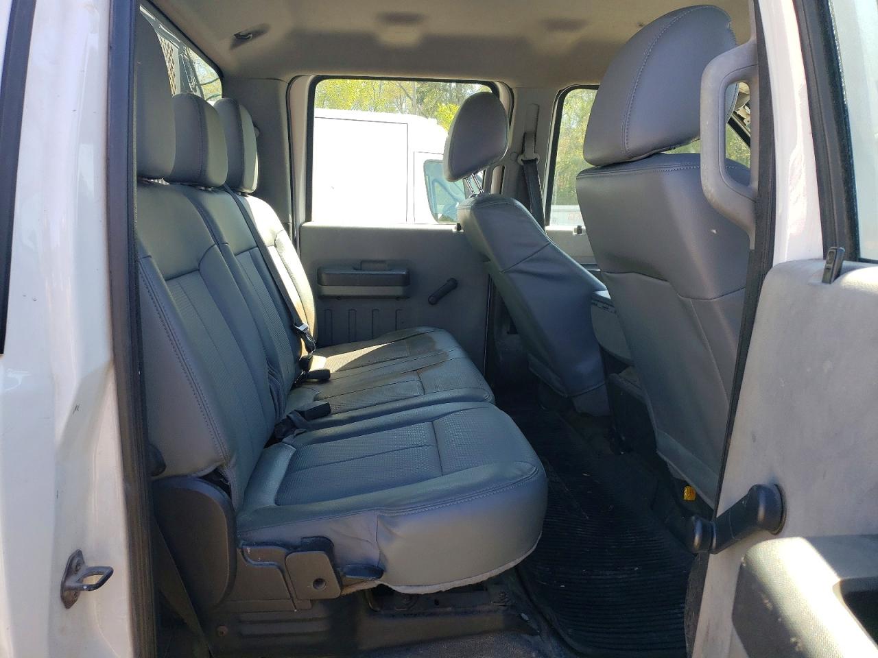 2015 Ford F550 VIN 1FD0W5GT0FEA71699 photo 10