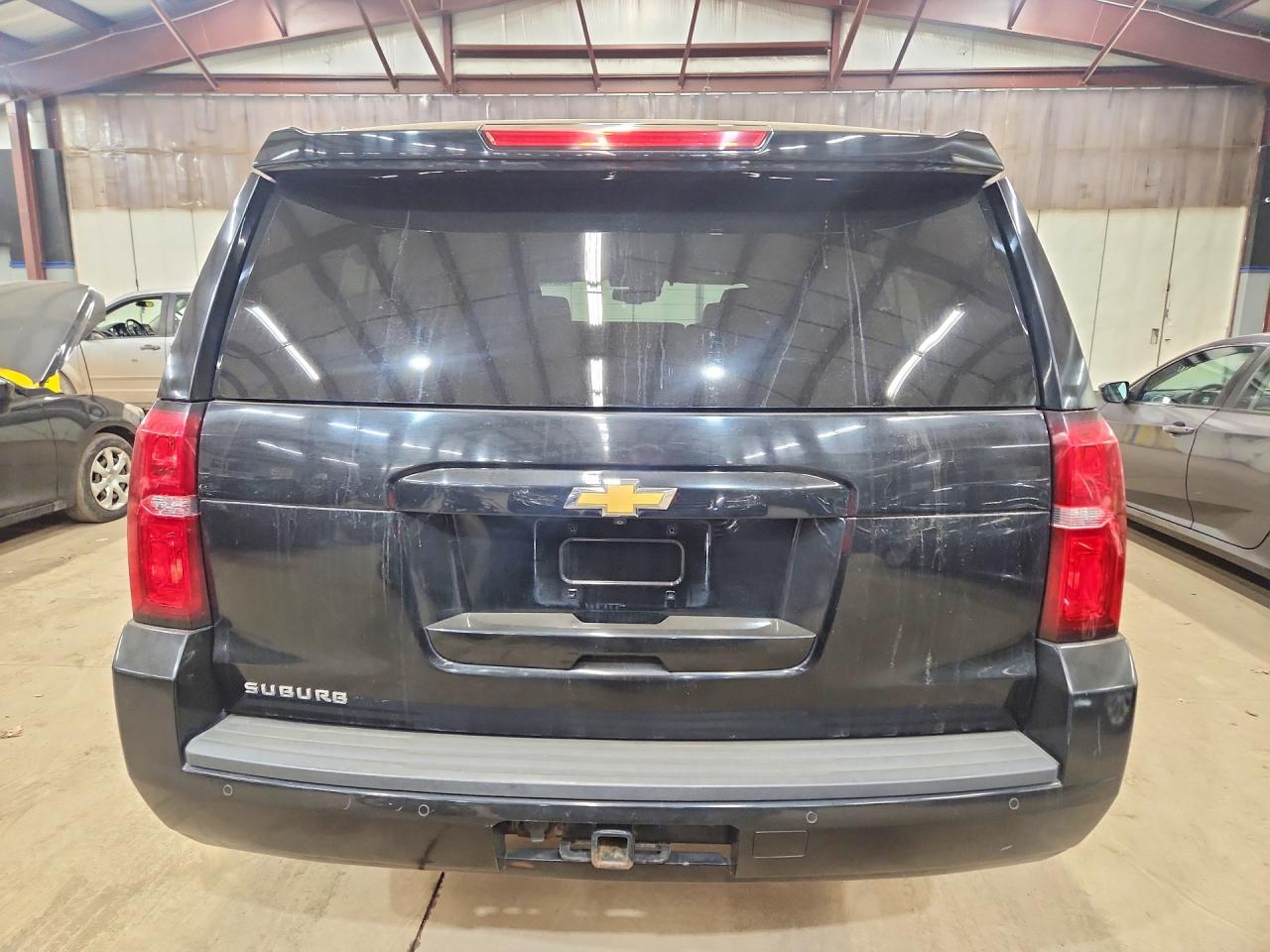 2020 Chevrolet Suburban VIN 1GNSKHKC8LR175631 photo 6