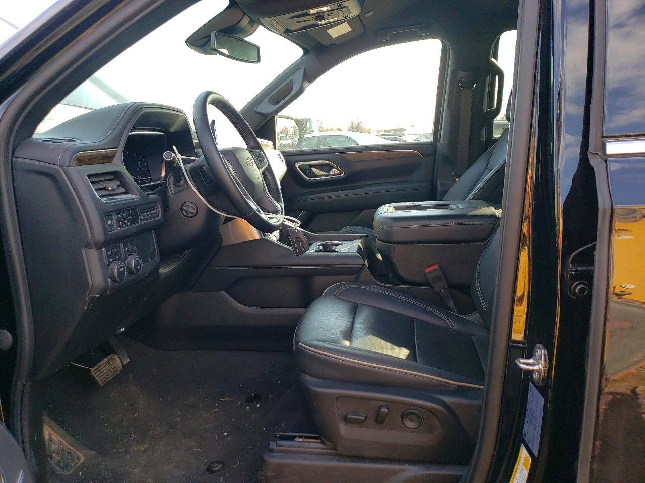 2023 Chevrolet Tahoe VIN 1GNSKSKD6PR466186 photo 7