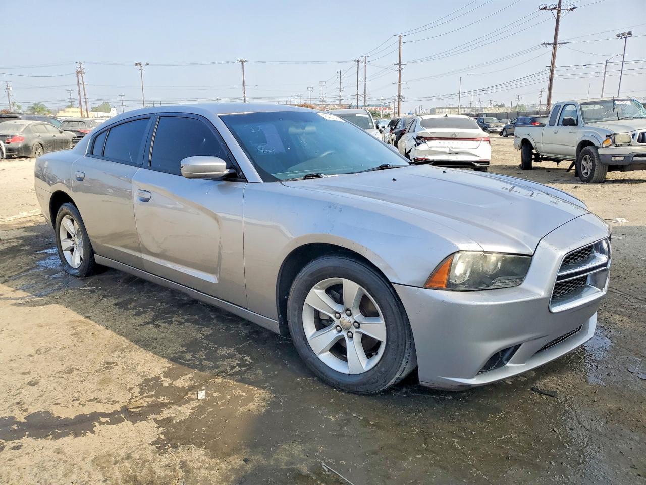 2013 Charger VIN 2C3CDXBG0DH623029 photo 4