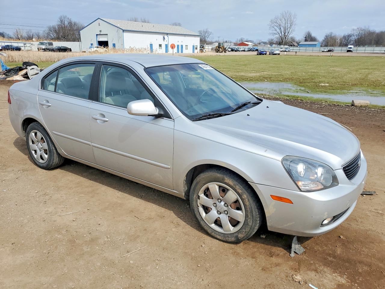 2007 Kia Optima VIN KNAGE123875094815 photo 4