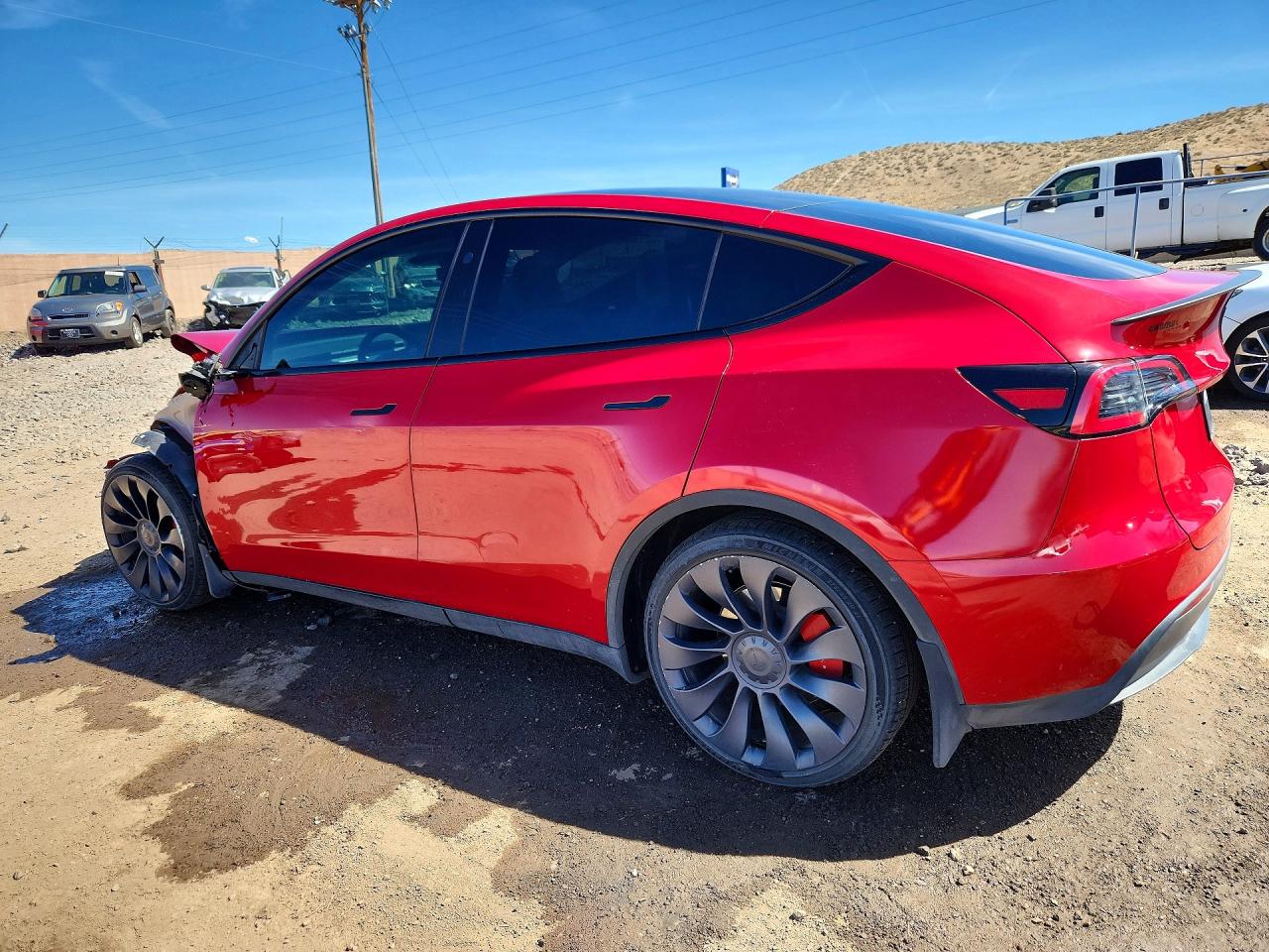 2023 Model y VIN 7SAYGDEF1PF899890 photo 2