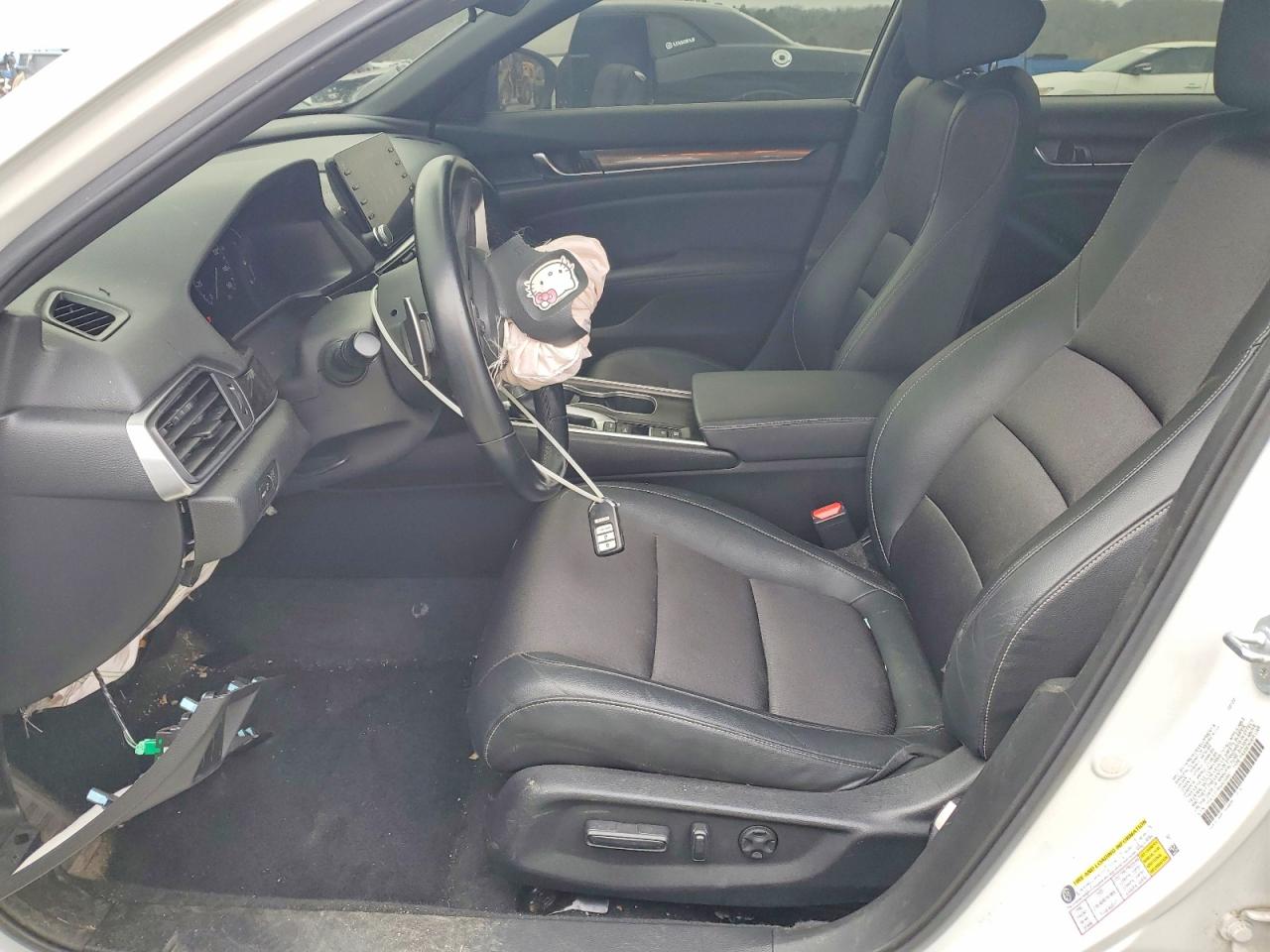 2022 Accord VIN 1HGCV1F35NA032841 photo 7