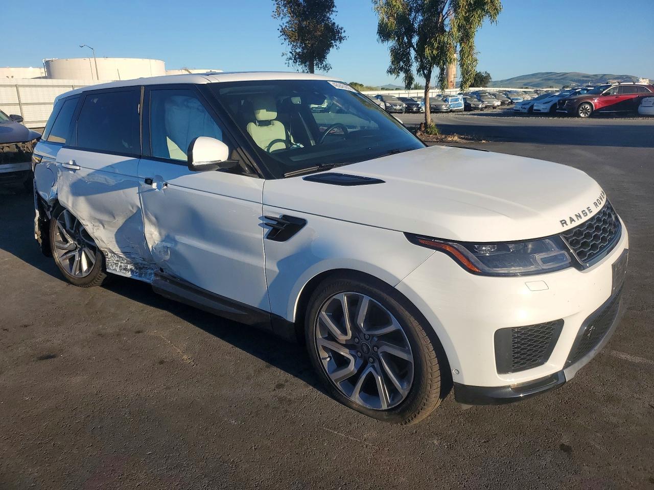 2022 Land Rangerover VIN SALWR2SUXNA225175 photo 4