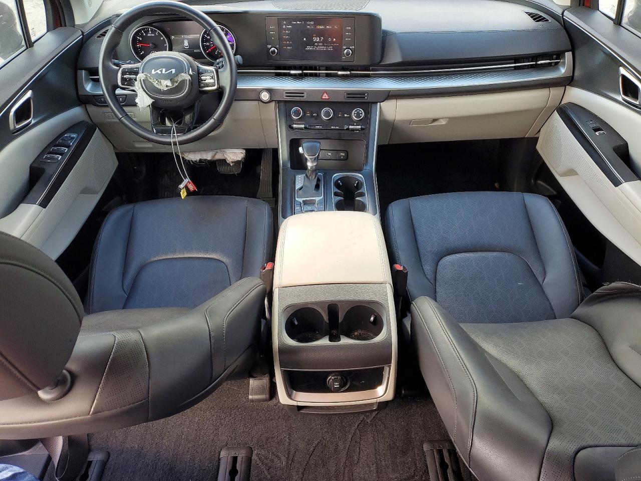 2023 Kia All other VIN KNDNB4H3XP6249385 photo 8