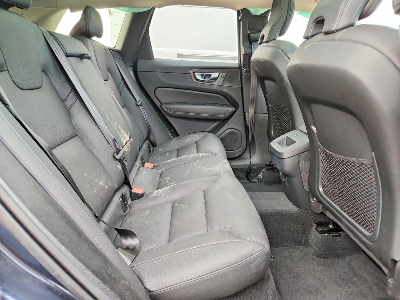 2025 Volvo Xc60 VIN YV4M12RC3S1112681 photo 11