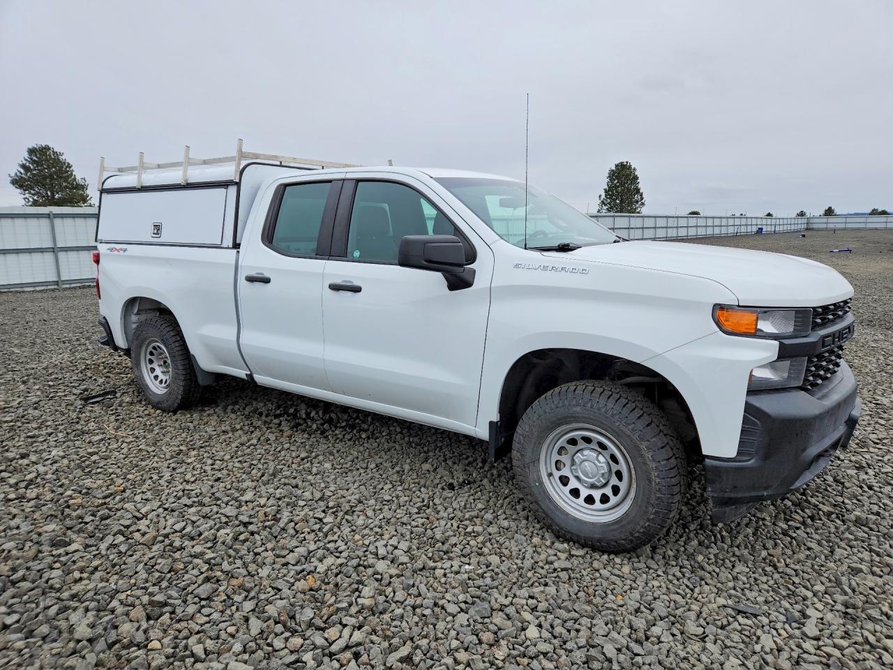 2021 CHEVROLET All models VIN 1GCRYAEF7MZ323143 photo 4