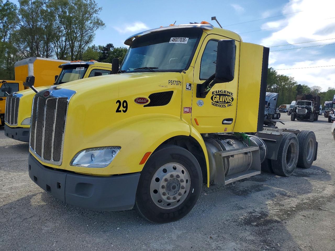 2017 PETERBILT All other VIN 1XPBDP9X1HD410511 photo 2