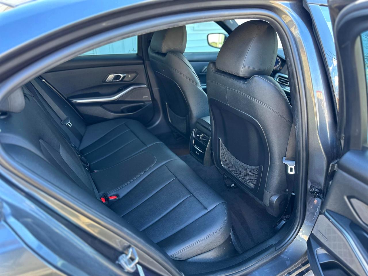 2021 BMW 3 series VIN 3MW5R1J0XM8B49895 photo 10