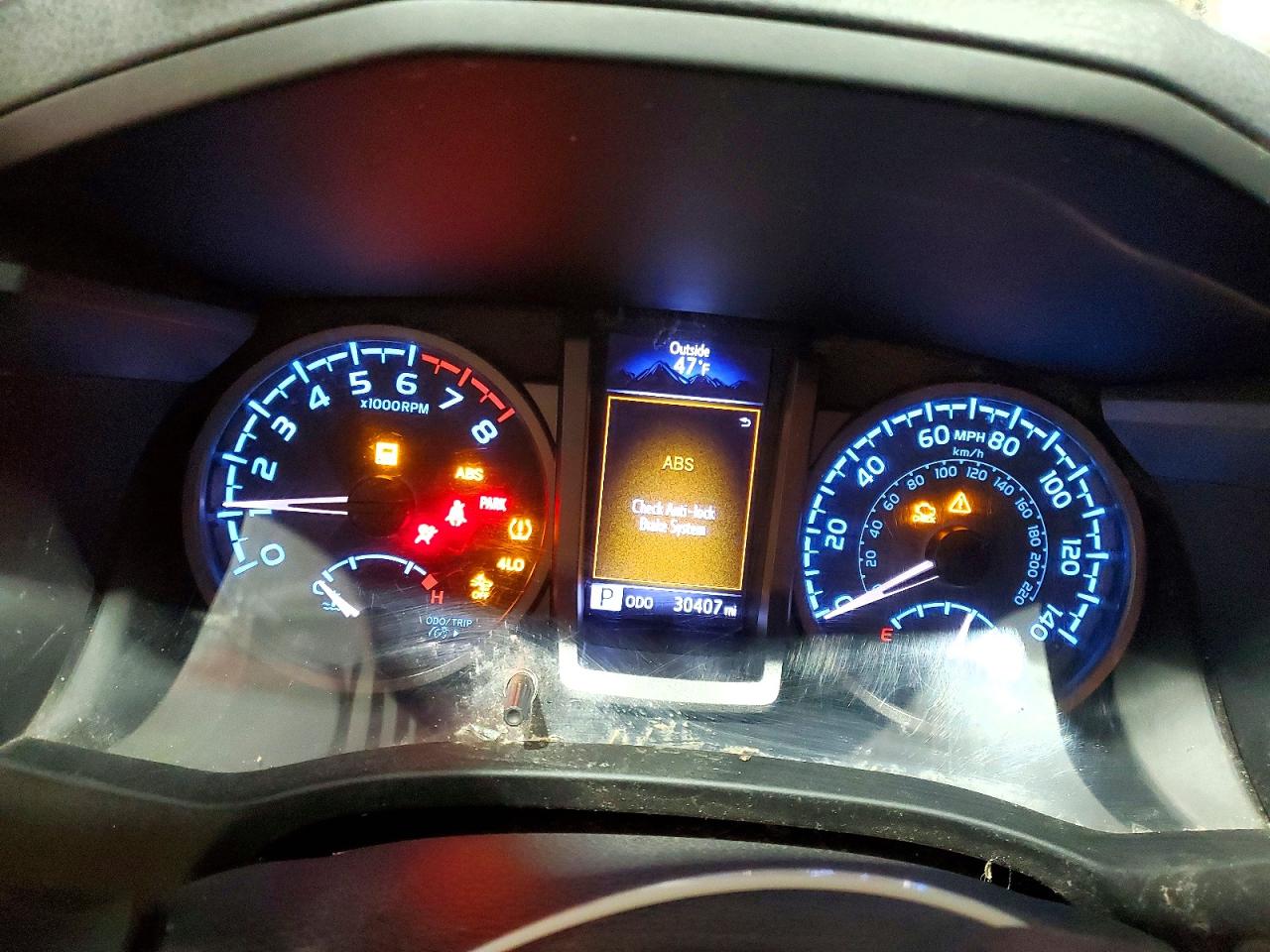 2020 Toyota Tacoma trd VIN 3TMDZ5BN4LM090011 photo 9