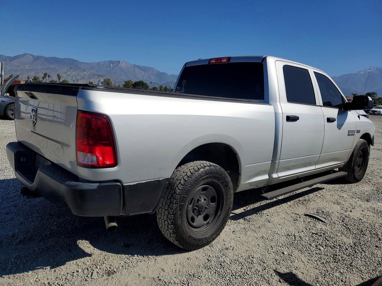 2017 Ram 1500 VIN 1C6RR6ST7HS730597 photo 3