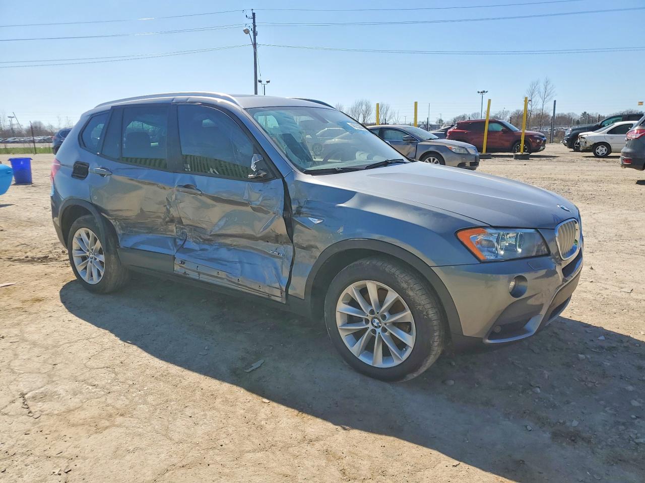 2014 BMW X3 VIN 5UXWX9C55E0D14169 photo 4