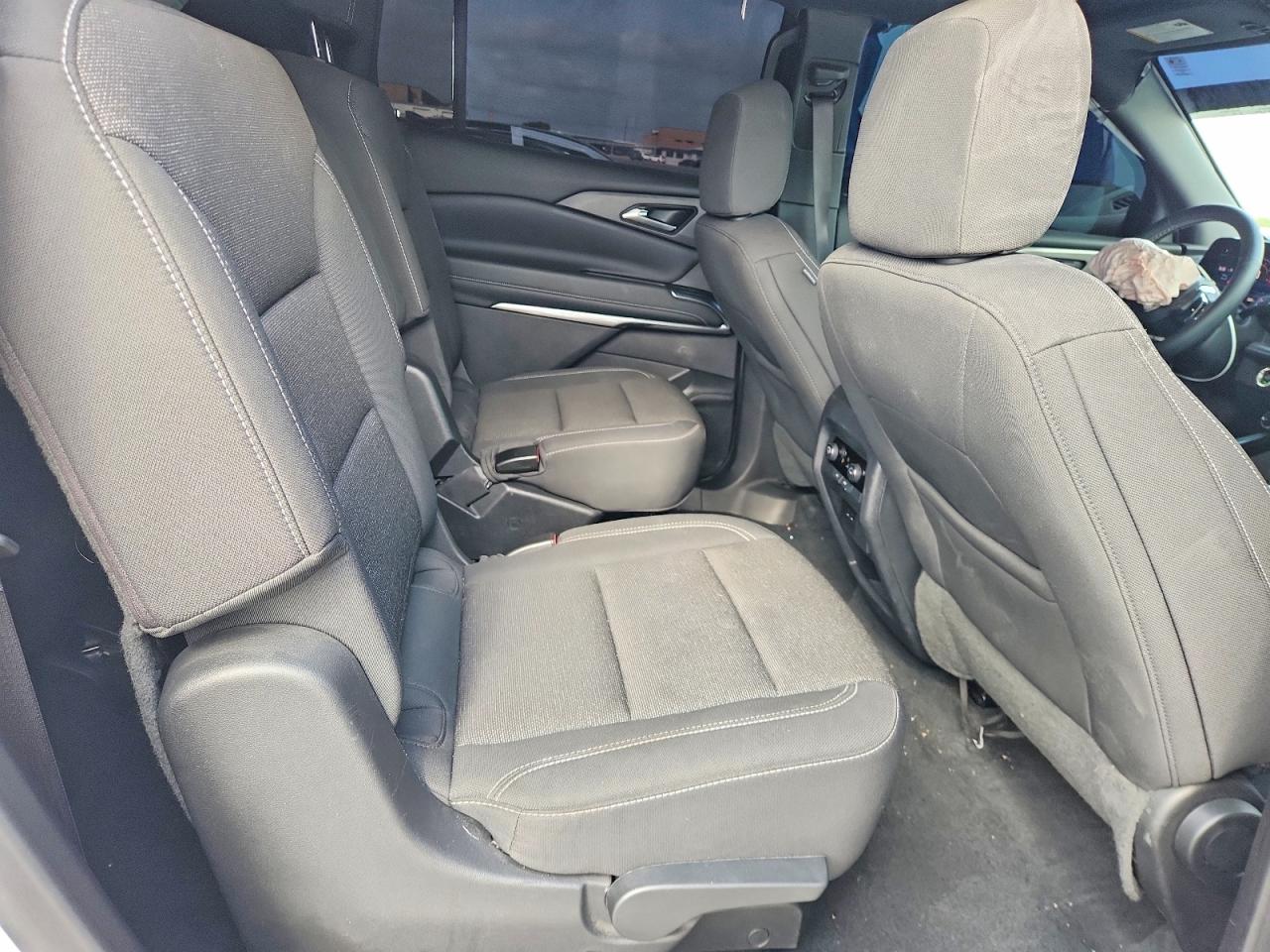 2024 Chevrolet Traverse VIN 1GNERGKS6RJ170980 photo 11