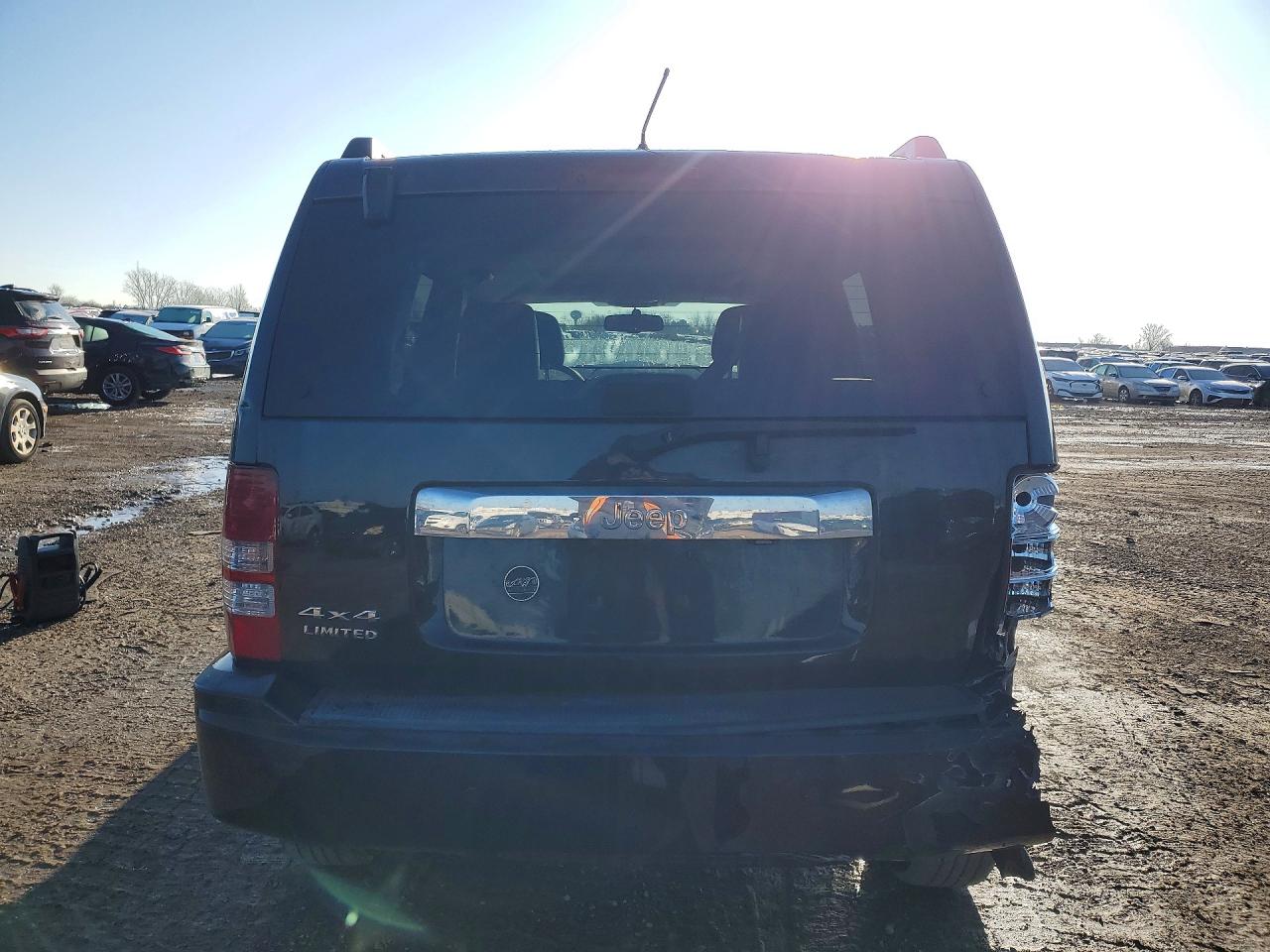 2010 Jeep Liberty VIN 1J4PN5GK3AW130660 photo 6