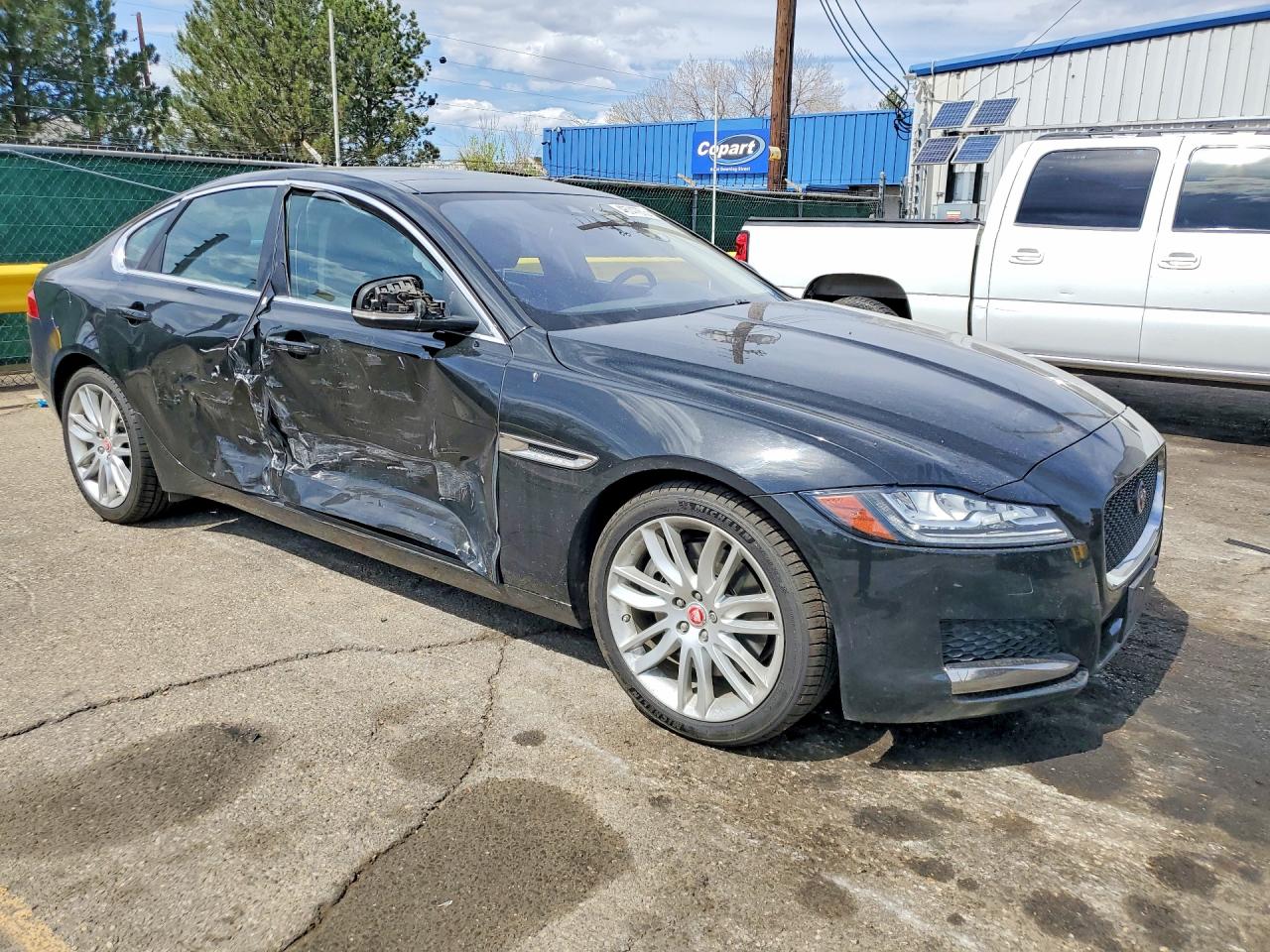 2016 Jaguar Xf VIN SAJBK4BV9GCY16198 photo 4