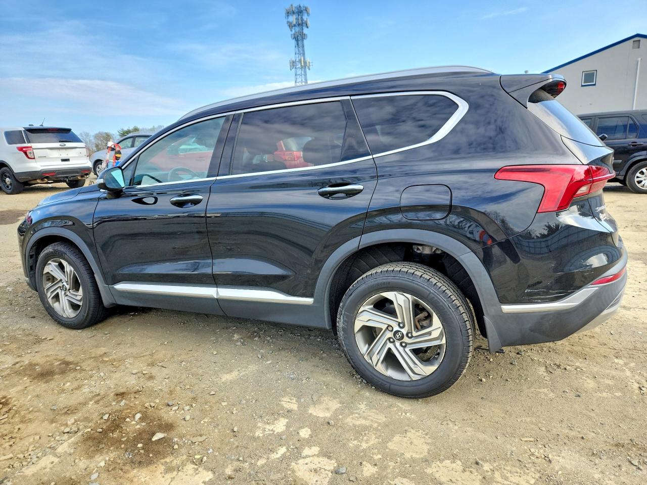 2021 Hyundai Santa fe VIN 5NMS6DAJ1MH353388 photo 2