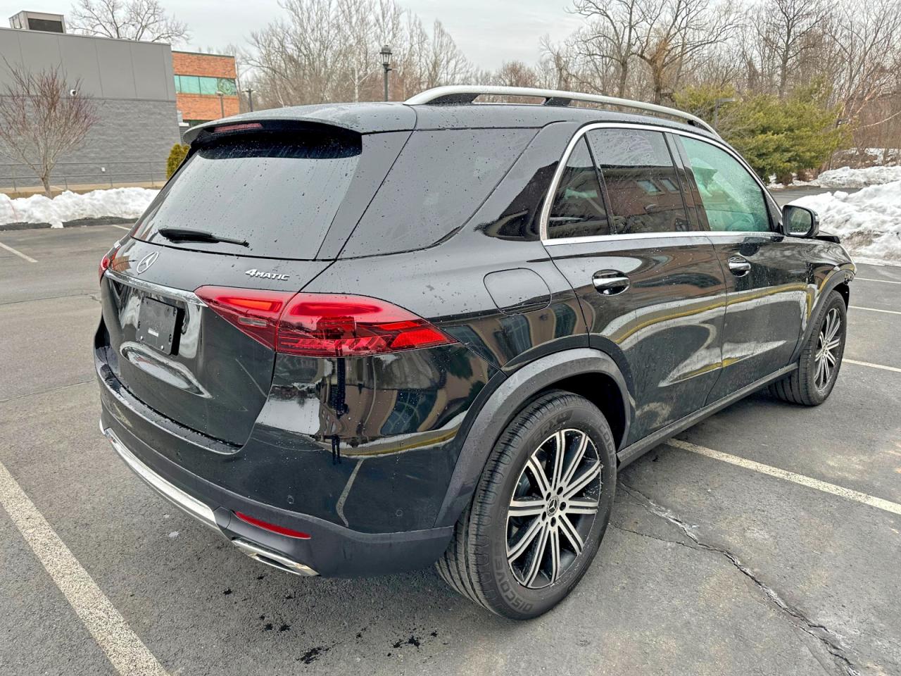 2026 Mercedes-Benz Gle class VIN 4JGFB4FB9TB547888 photo 3