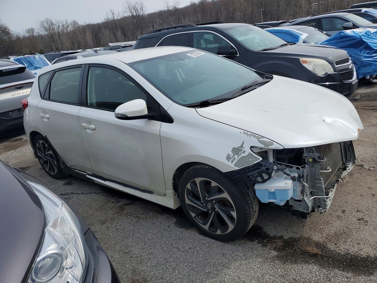 2016 Scion Im VIN JTNKARJE0GJ522924 photo 4