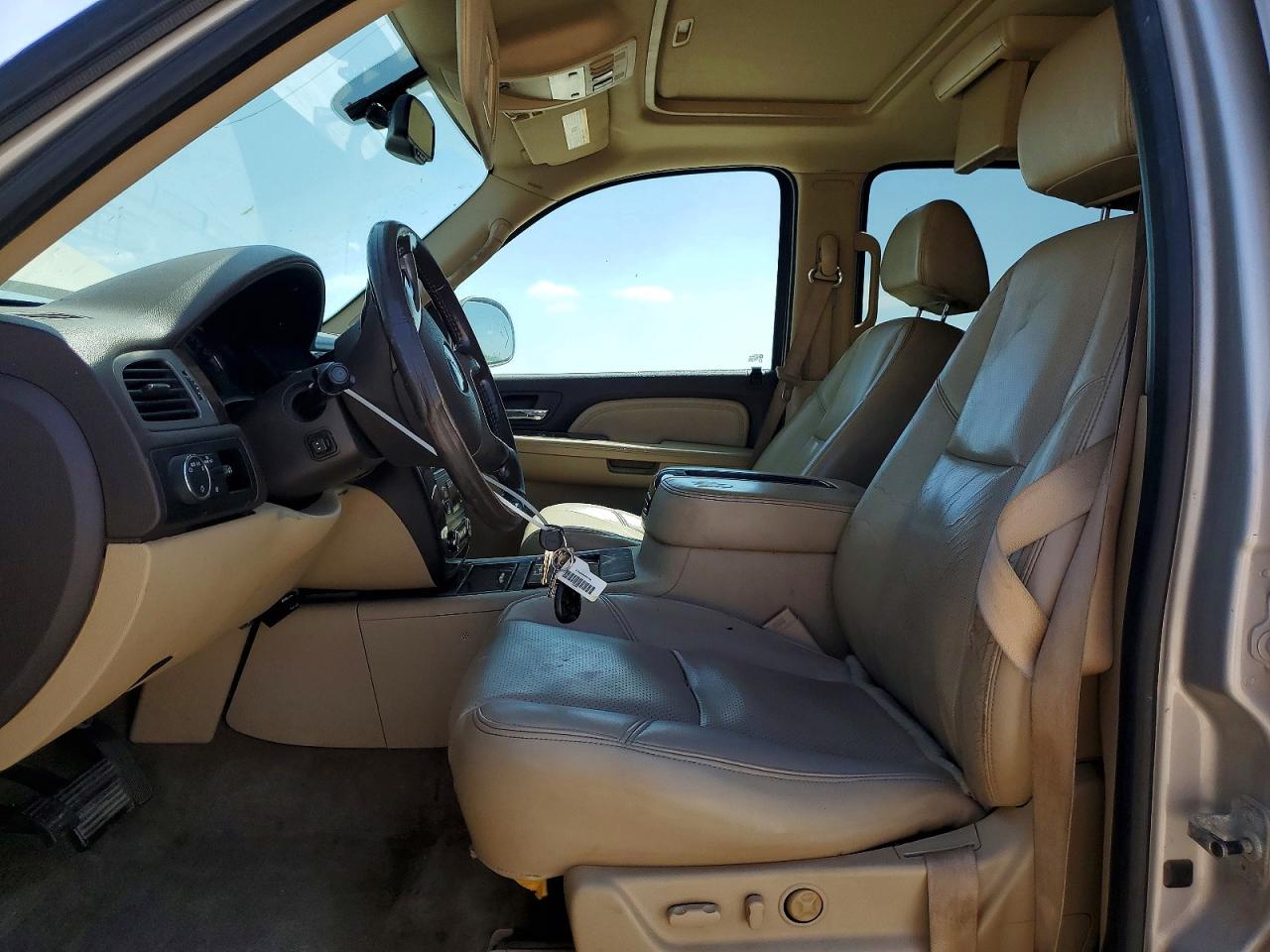 2009 GMC Yukon VIN 1GKFC03279R127307 photo 7