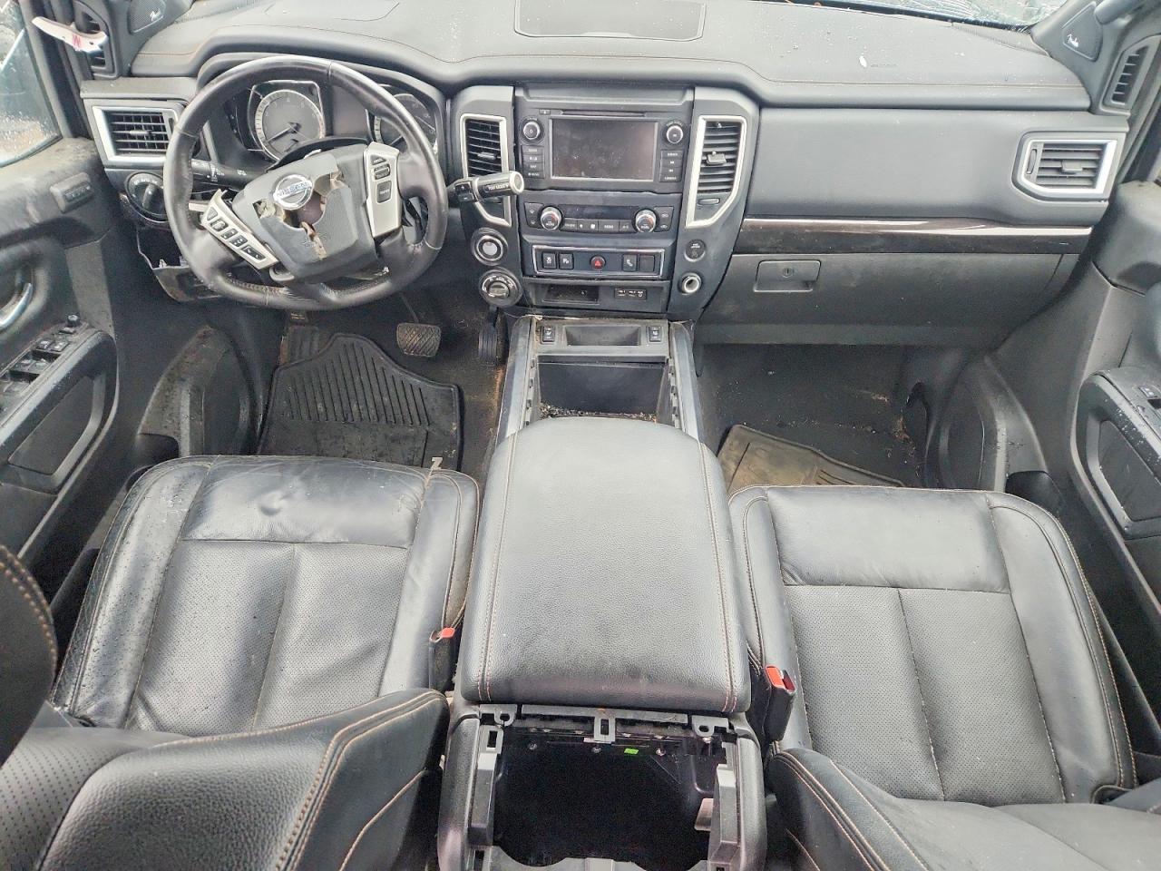 2019 Nissan TITAN VIN 1N6AA1E50KN513764 photo 8