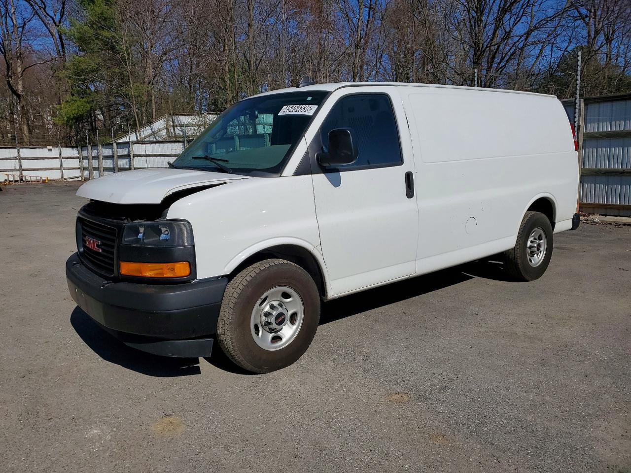 2019 GMC Savana g2 VIN 1GTW7AFG3K1236882 photo 1