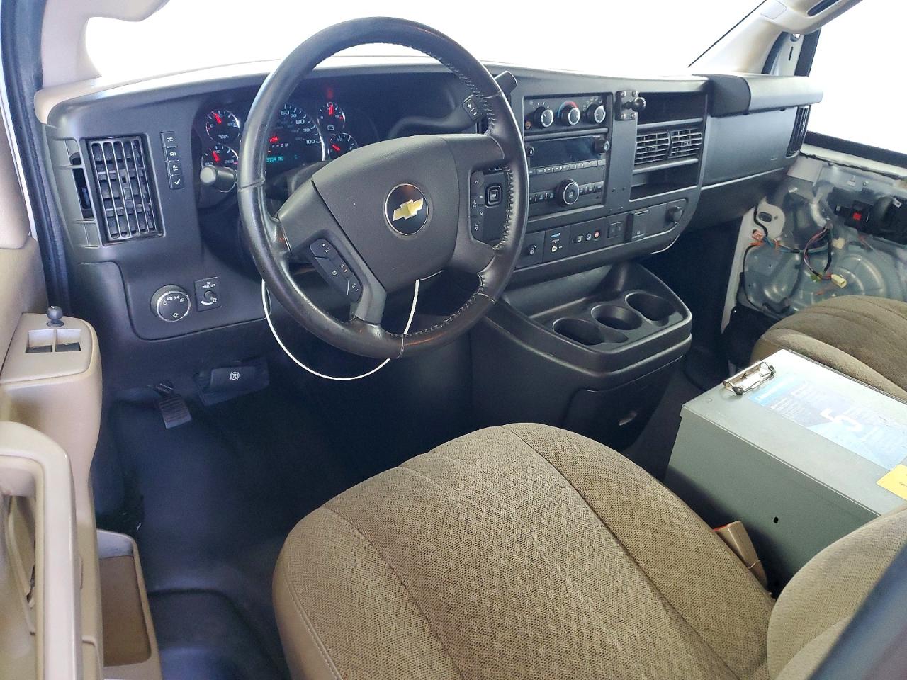 2021 CHEVROLET Express VIN 1GCWGAFP1M1239640 photo 8