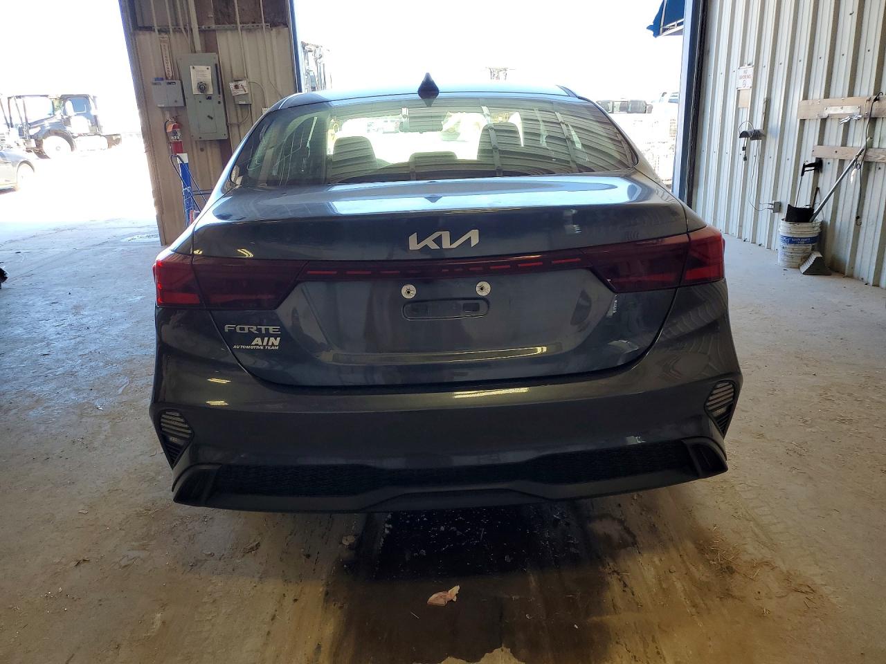 2024 Kia Forte lxs VIN 3KPF24AD8RE828279 photo 6