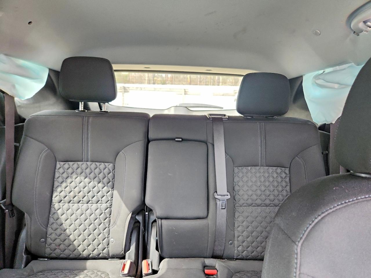 2022 Chevrolet Blazer VIN 3GNKBHR43NS173848 photo 10