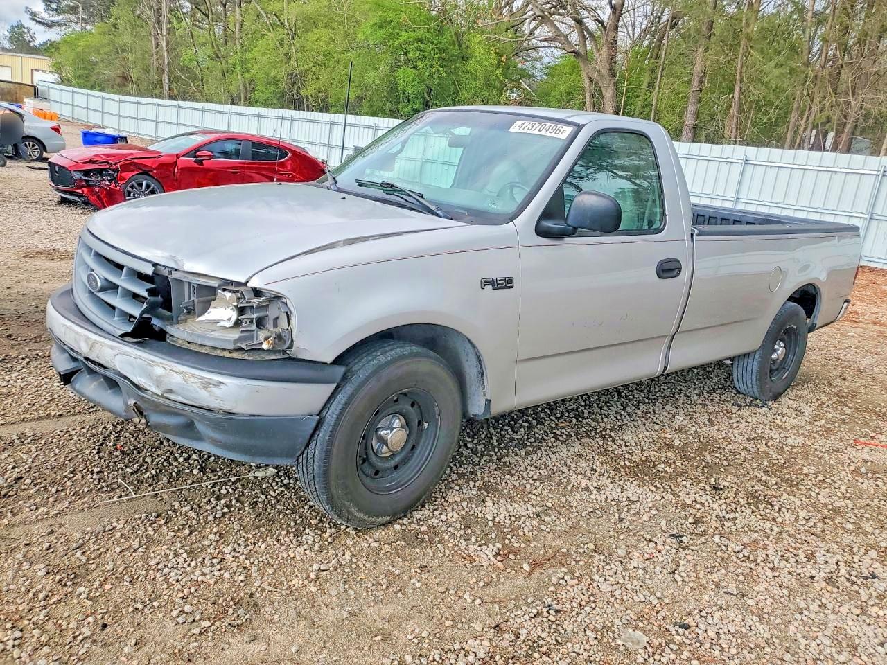 2000 Ford F150 VIN 1FTZF1725YNB56827 photo 1
