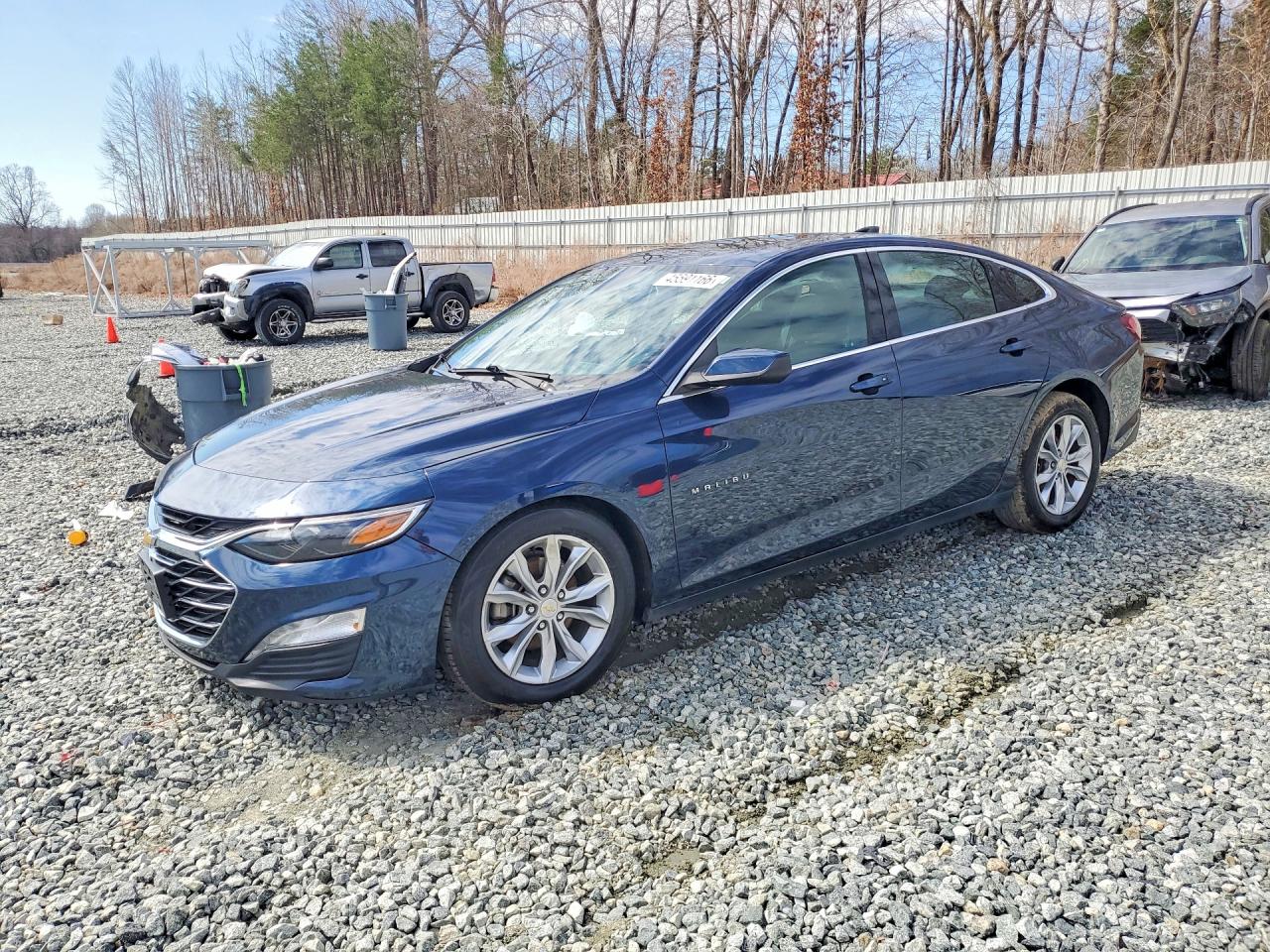 2021 Malibu VIN 1G1ZD5STXMF060296 photo 1