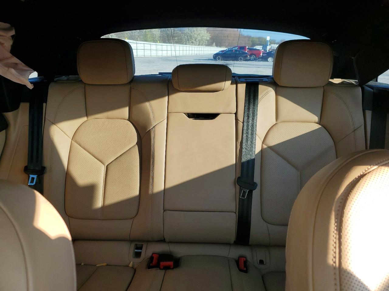 2024 Porsche Macan base VIN WP1AA2A55RLB10611 photo 10