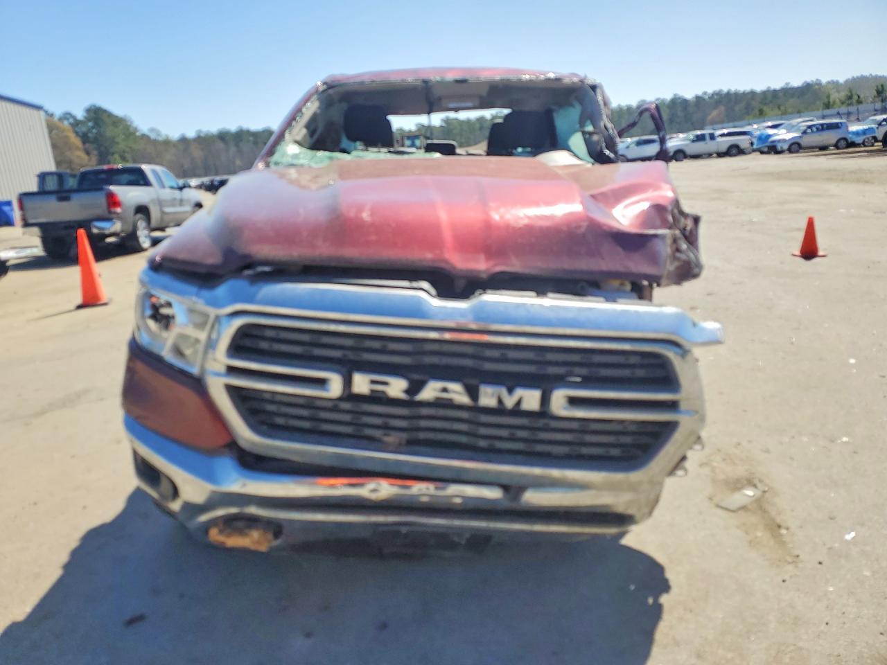 2020 Ram 1500 VIN 1C6SRFFT6LN233446 photo 5