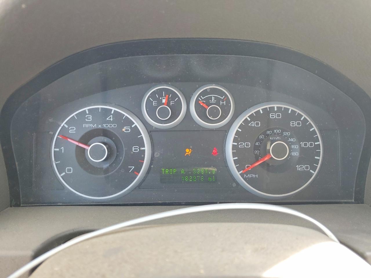 2006 Ford Fusion VIN 3FAFP07146R181445 photo 9