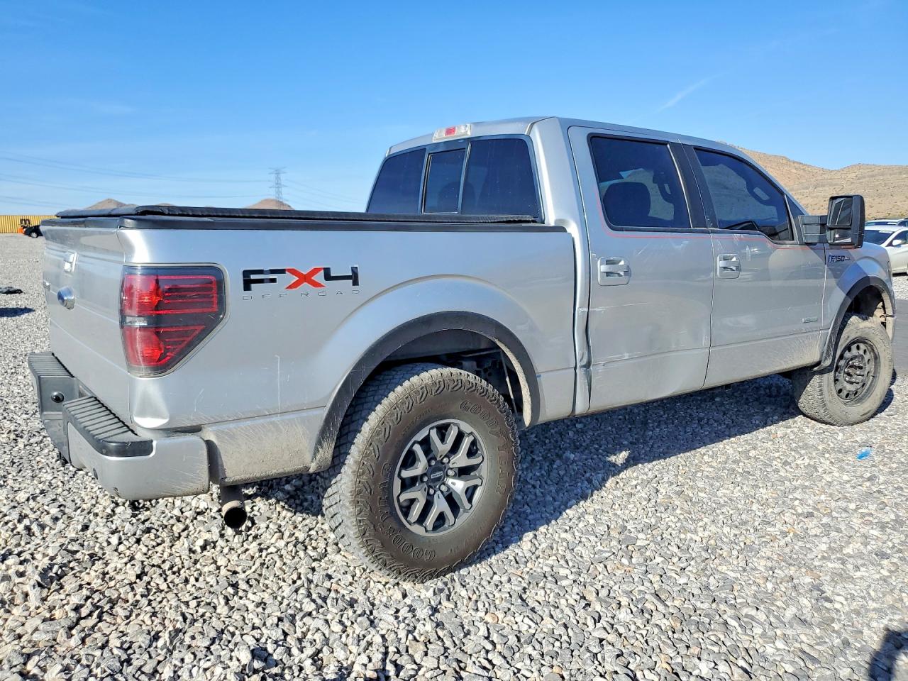 2011 Ford F150 VIN 1FTFW1ET1BFB44271 photo 3