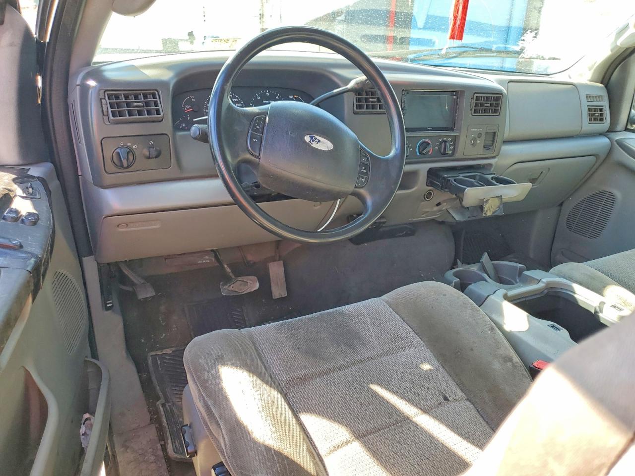 2004 Ford F350 srw s VIN 1FTSX30L14EA95824 photo 8